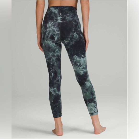 Lululemon Align High-Rise Pant with Pockets 25" - Picture 2 of 6